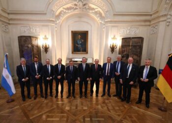 Argentina y Alemania firmaron un memorándum de entendimiento para inversiones en minería
