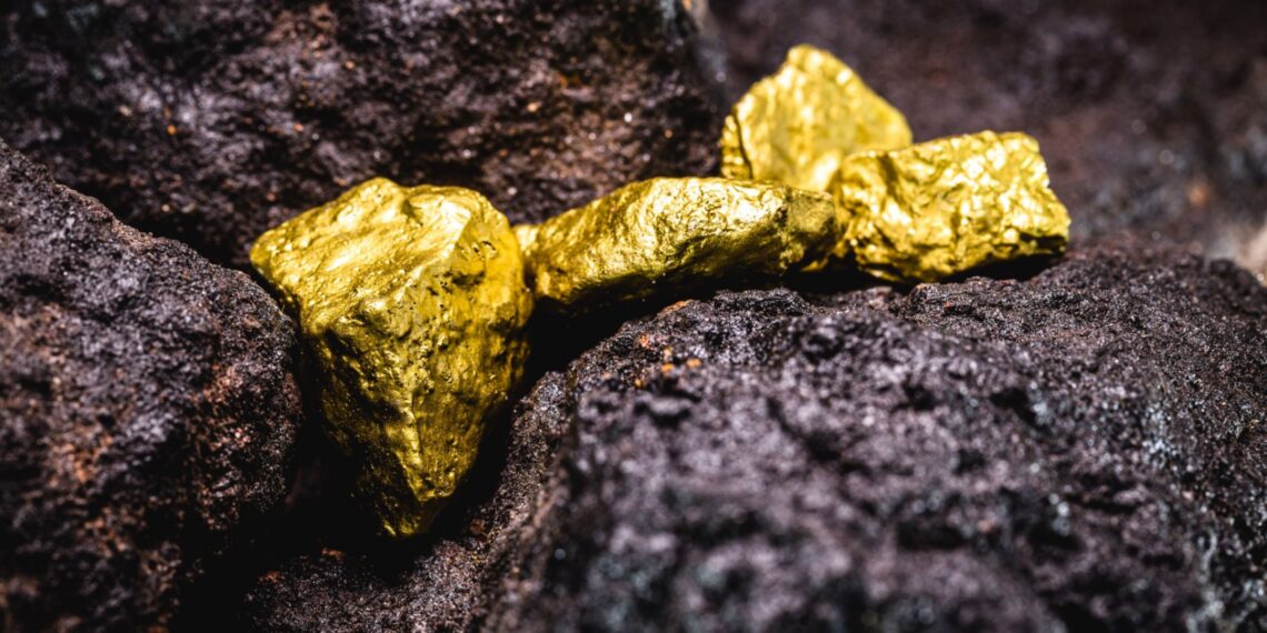 Mercado del oro: costos de producción alcanzan récord de US$ 1.785 por onza